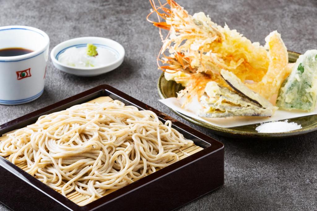 ホテルの敷地内または近くでの食事または食べ物