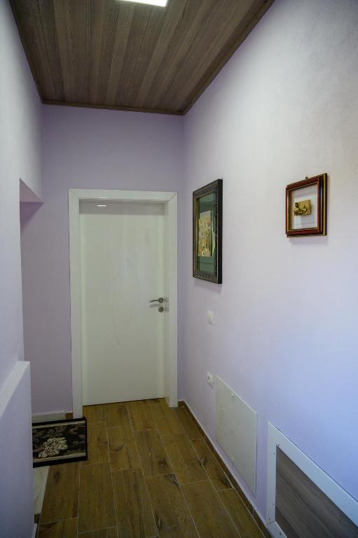 Fotografie z fotogalerie ubytování Joni Restaurant v destinaci Pogradec