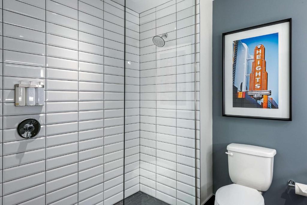 Cambria Hotel Houston Downtown Convention Center photo