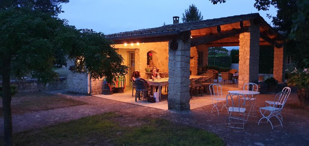 Zahrada ubytování gîte Mas Antinea
