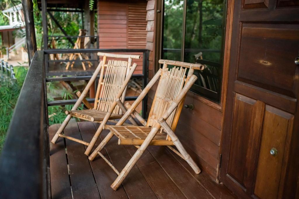 Hot Coffee Guest House and Resort - Double Room With Balcony