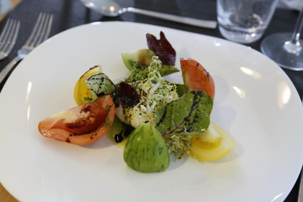 Hôtel Restaurant Athena Spa - Resim 17