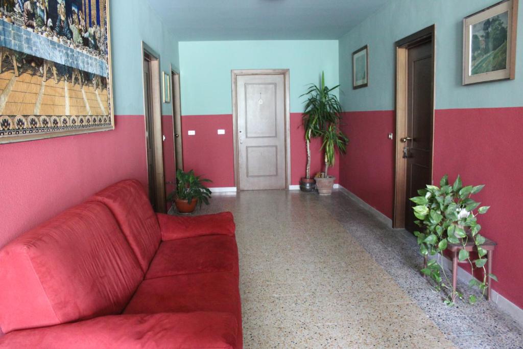 A seating area at Il Capriolo