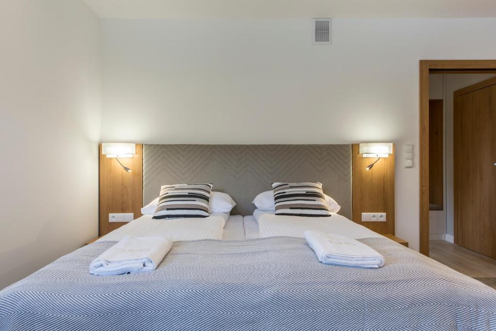 Royal Hill Residence - 12