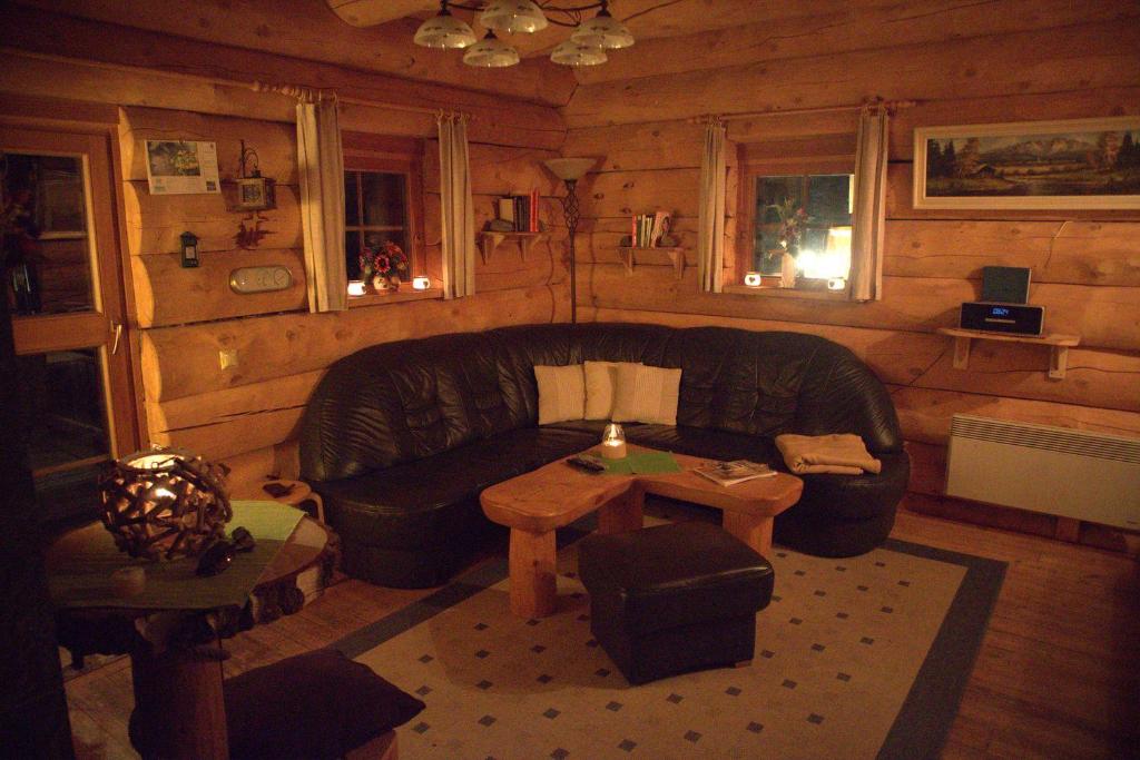 Posezení v ubytování Almhaus Heidi Nockberge
