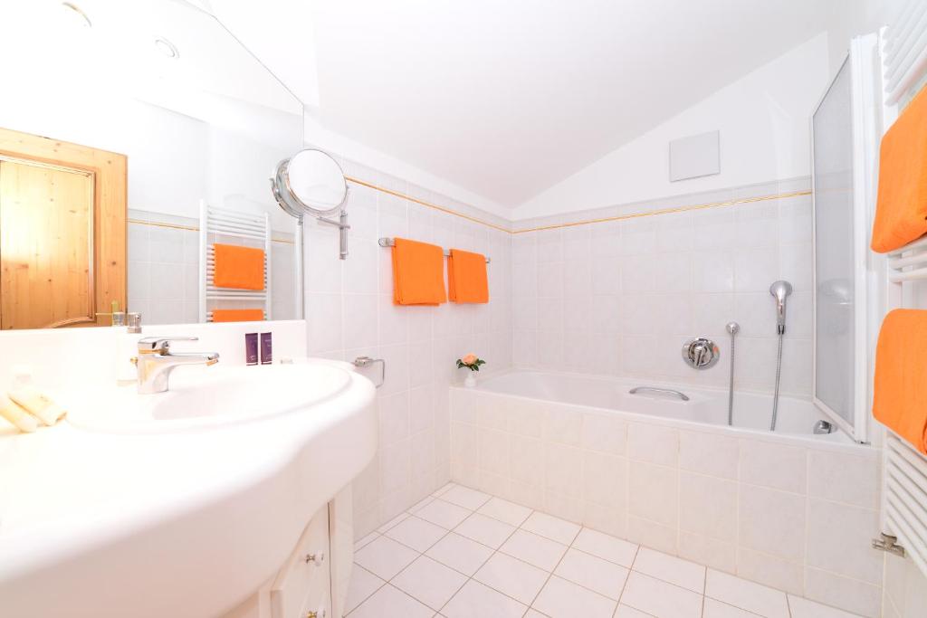 Koupelna v ubytování Hotel Garni Ingeborg