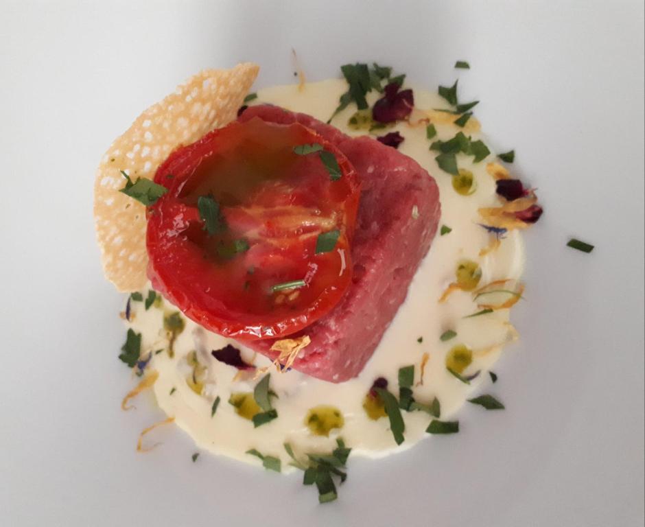 Eten bij of ergens in de buurt van het hotel

