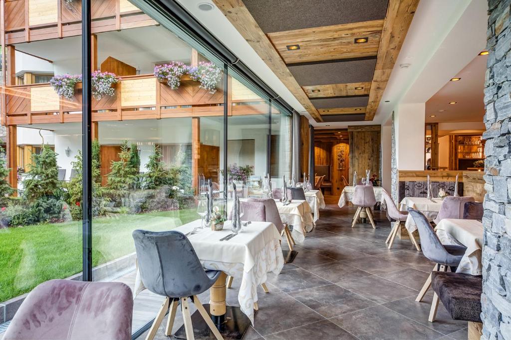 Posezení v ubytování Hotel Muliac