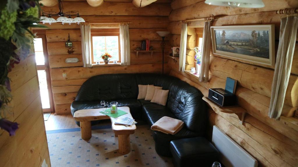 Posezení v ubytování Almhaus Heidi Nockberge