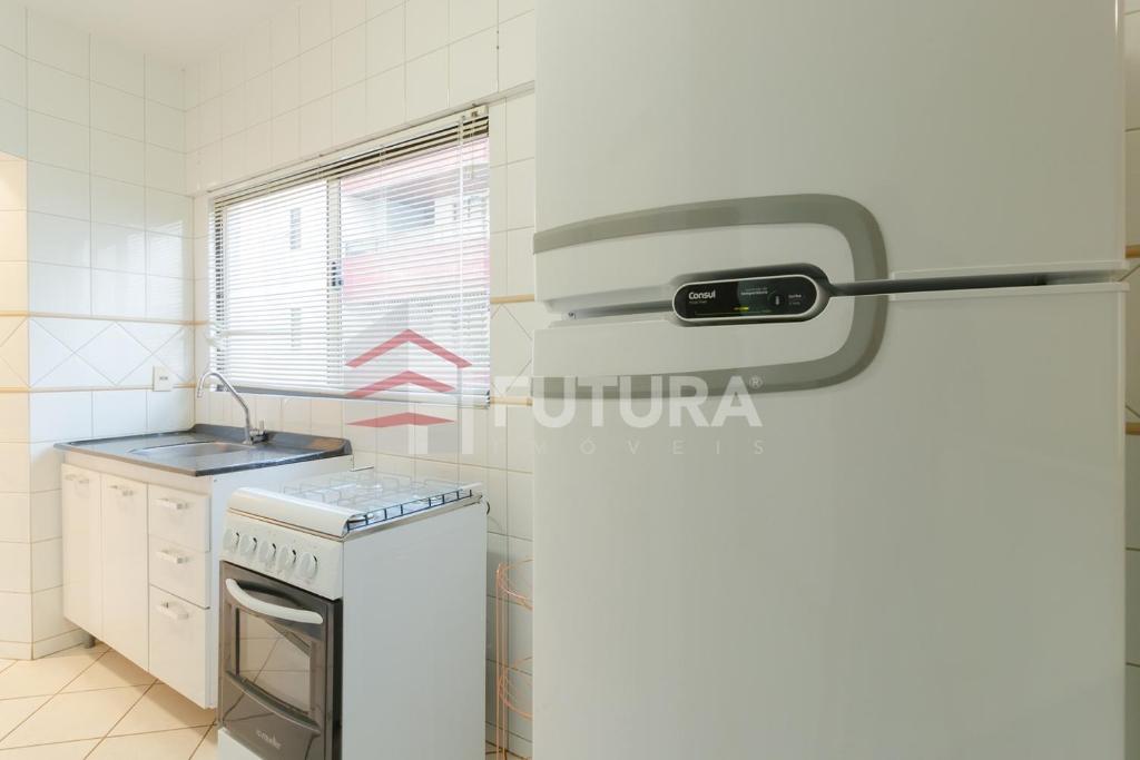  LA040E - Apartamento em Bombas