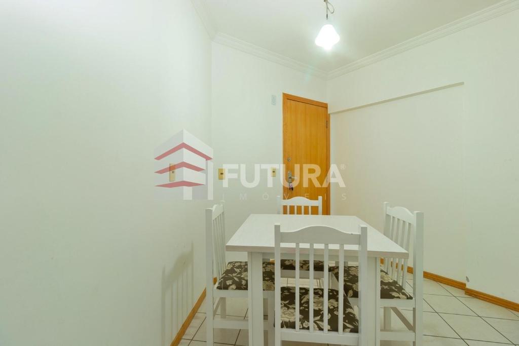 LA040E - Apartamento em Bombas