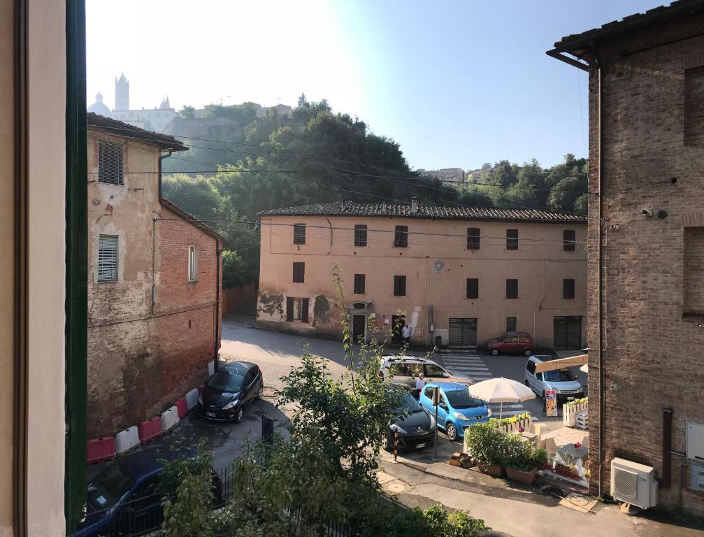 Budova, v ktorej sa apartmán nachádza
