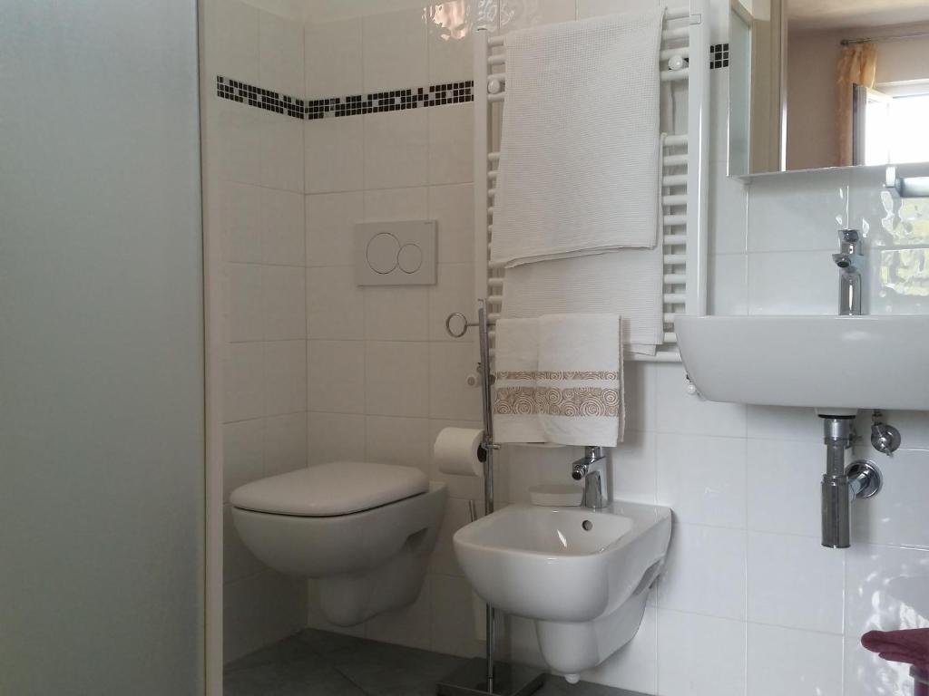 Koupelna v ubytování B&B La Costa