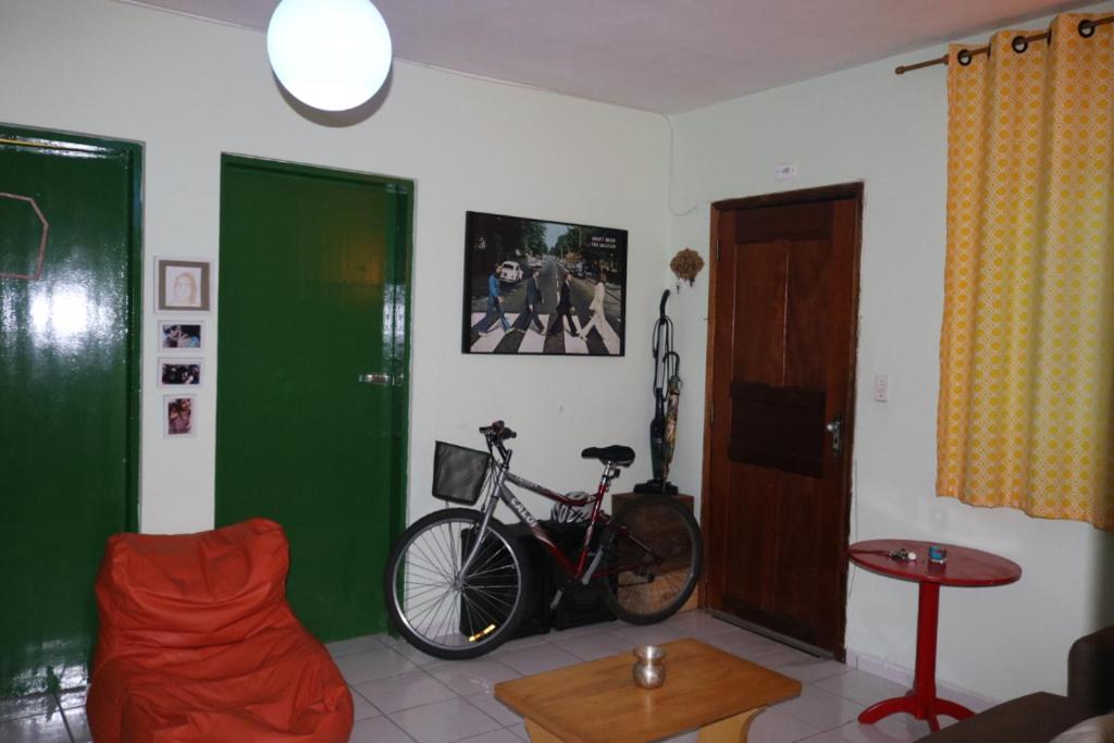  Quarto (em casa) ao lado do museu do Ipiranga !