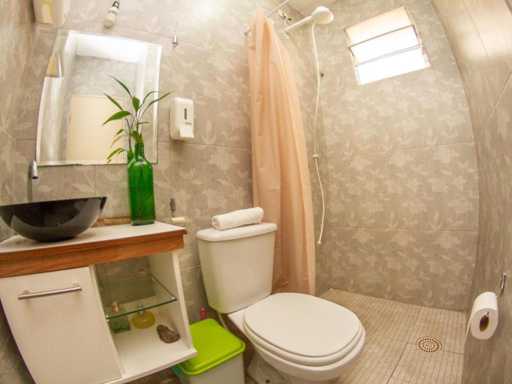  OBA 18 - QUARTO CASAL no BAIRRO DA LIBERDADE