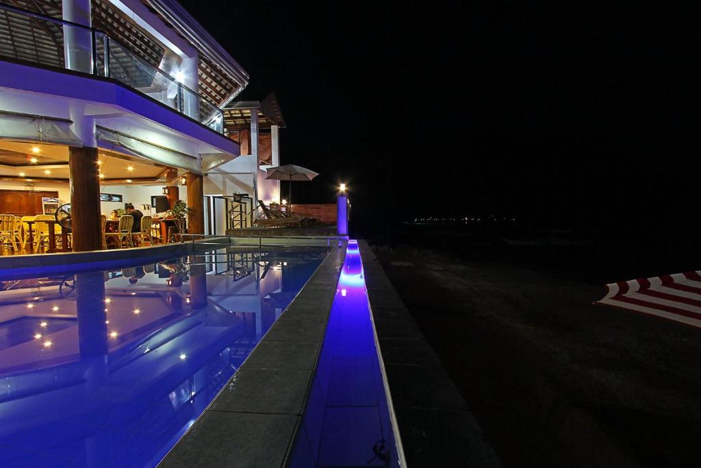 Bazén v ubytování The Nest El Nido Beach Resort nebo v jeho okolí
