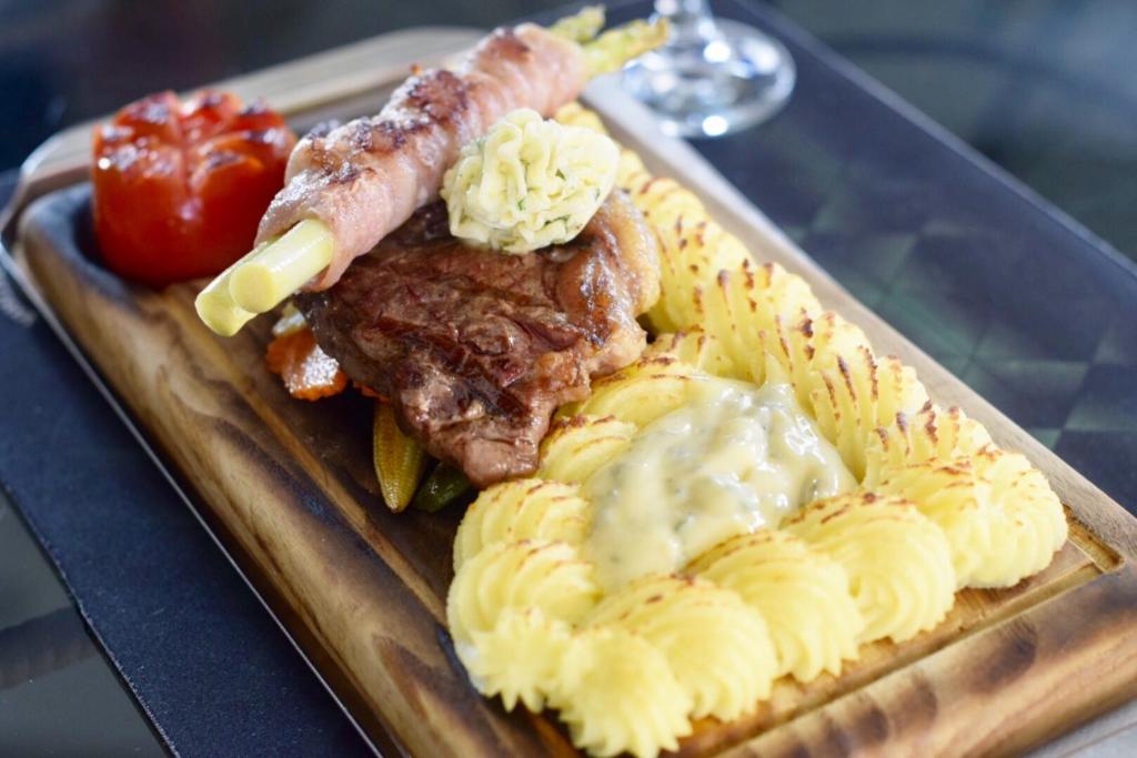 Harrys Hotel Bar & Restaurant - Resim 23