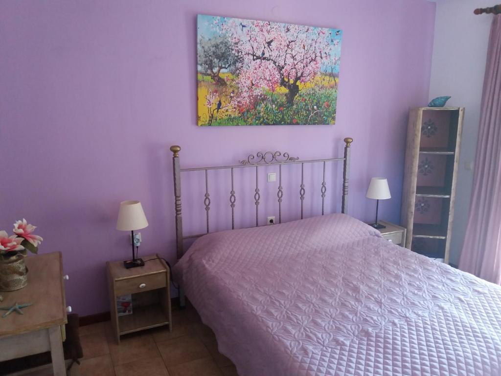 Postel nebo postele na pokoji v ubytování Alexandra Spingou Apartments