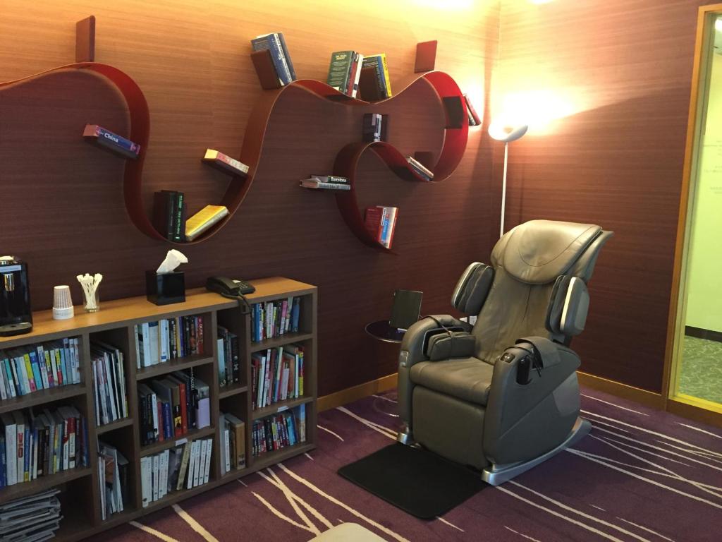 Istumisnurk majutusasutuses Shanghai Centre Serviced Apartment
