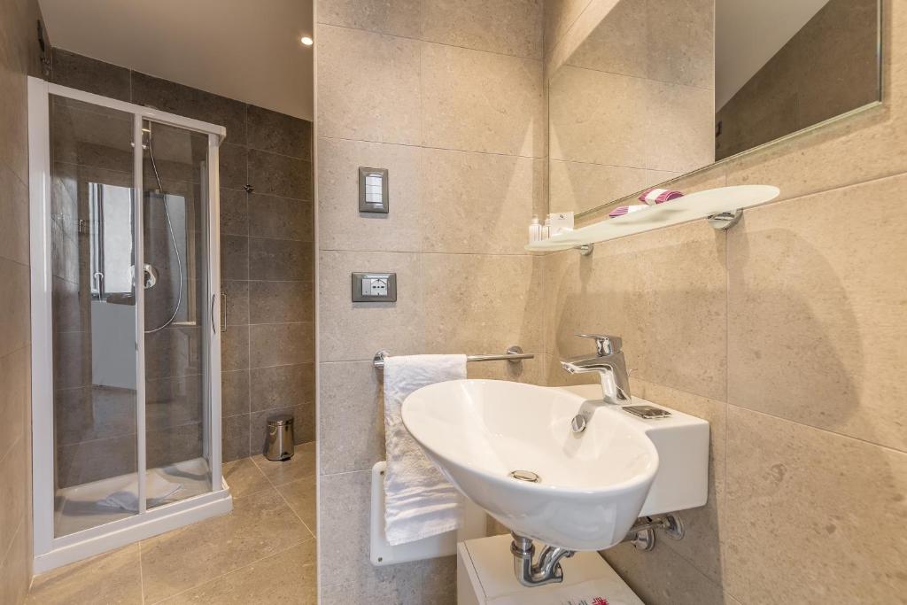 Camplus Palermo Normanni - Casa per ferie - Resim 28