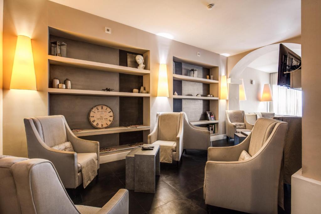Posedenie v ubytovaní Hotel Villafranca