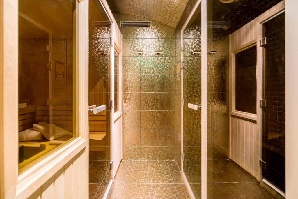 Salle de bains dans l'établissement Hotel Les Bulles De Paris