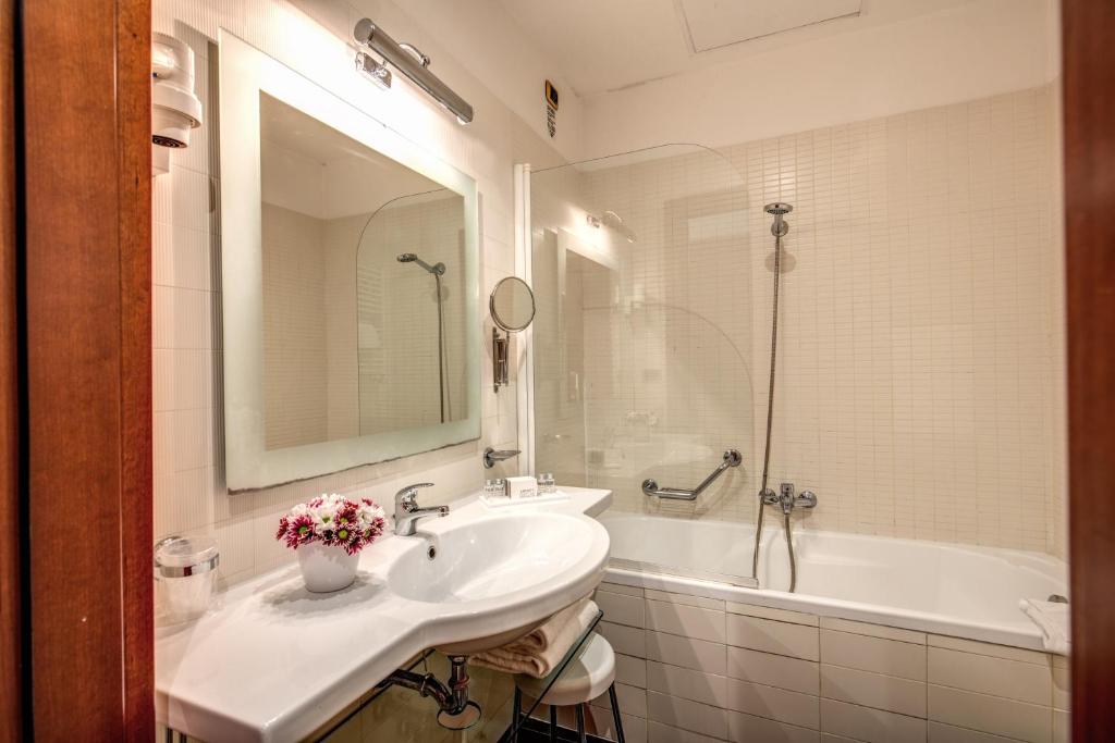 Kúpeľňa v ubytovaní Hotel Villafranca