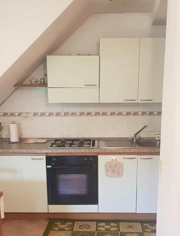 Kuchyňa alebo kuchynka v ubytovaní Casa Batella