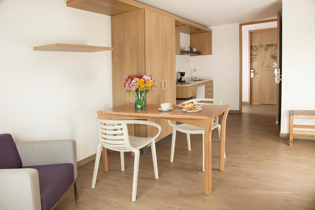 Kuchyň nebo kuchyňský kout v ubytování Hotel Viaggio Teleport City Suites