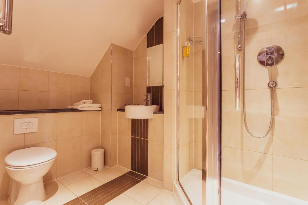 The Gardens Hotel - Resim 14