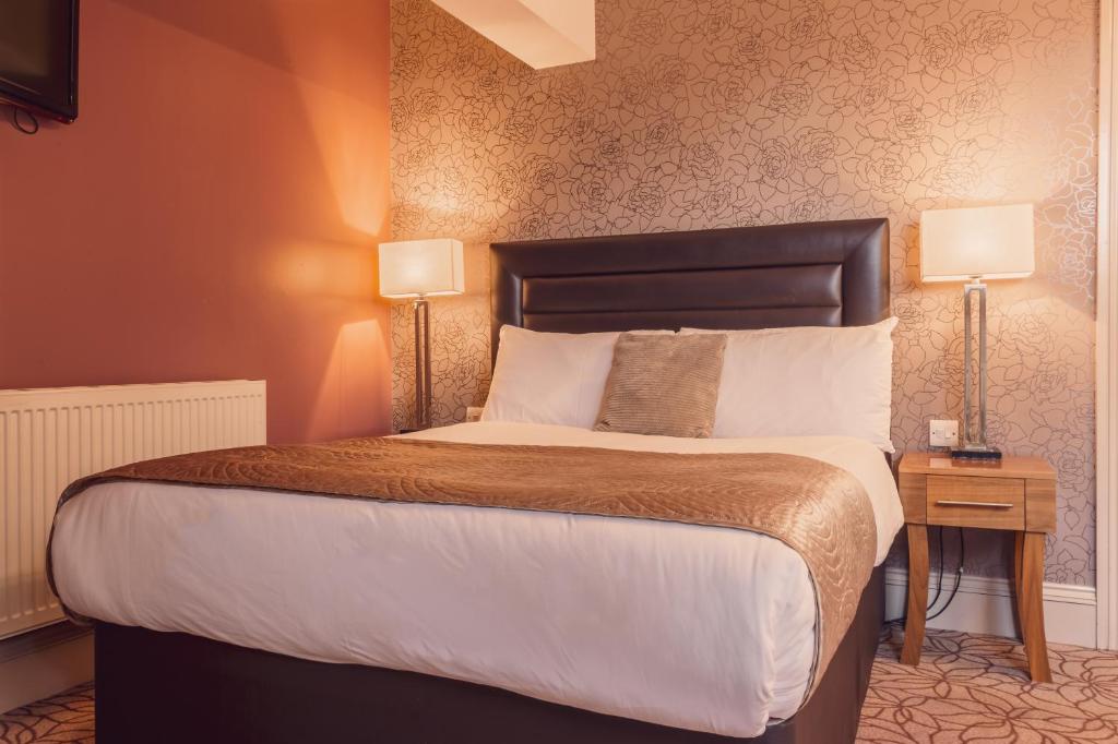 The Gardens Hotel - Resim 21