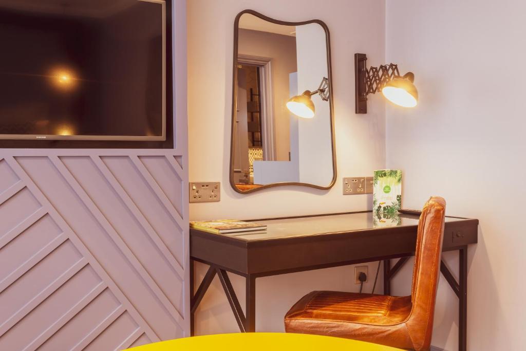 The Gardens Hotel - Resim 34