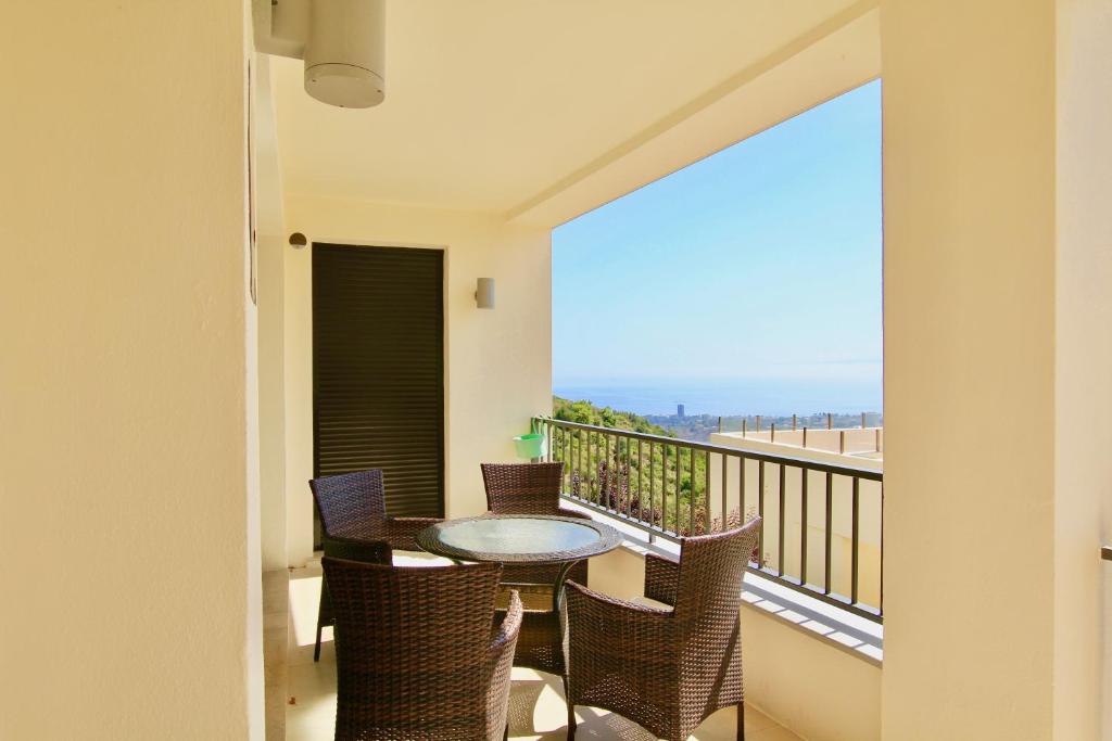 Samara 3 Resort by Rafleys, Marbella, Spain - Booking.com