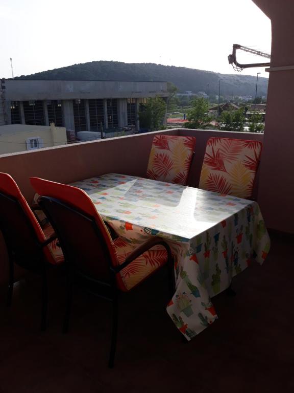 Apartments Sindi - Two-Bedroom Apartment