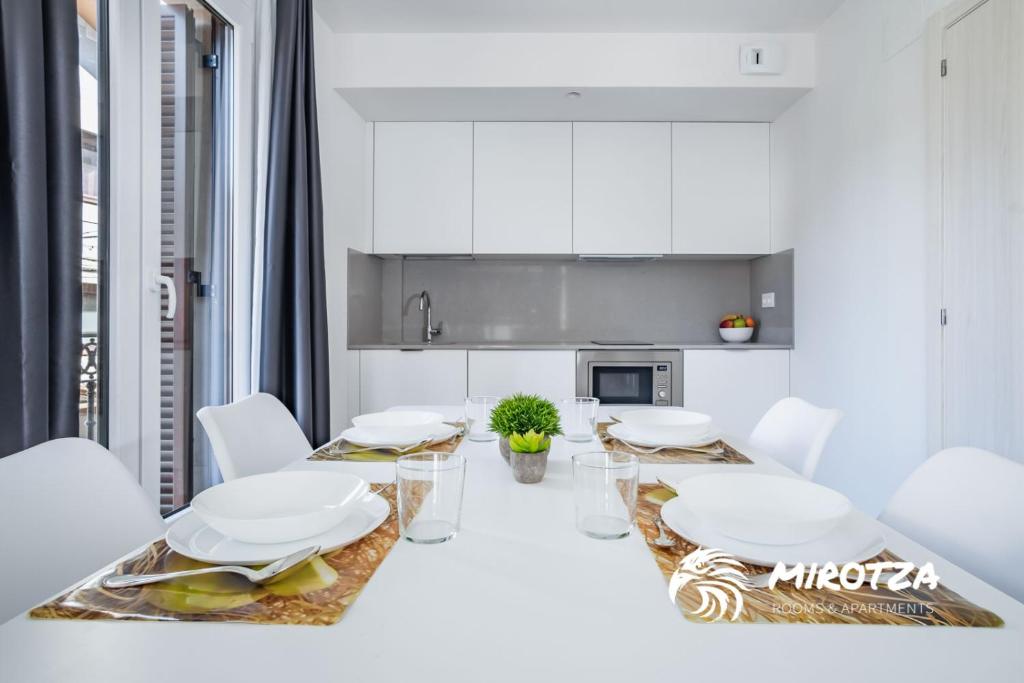 MIROTZA ROOMS AND APARTMENTS - 9