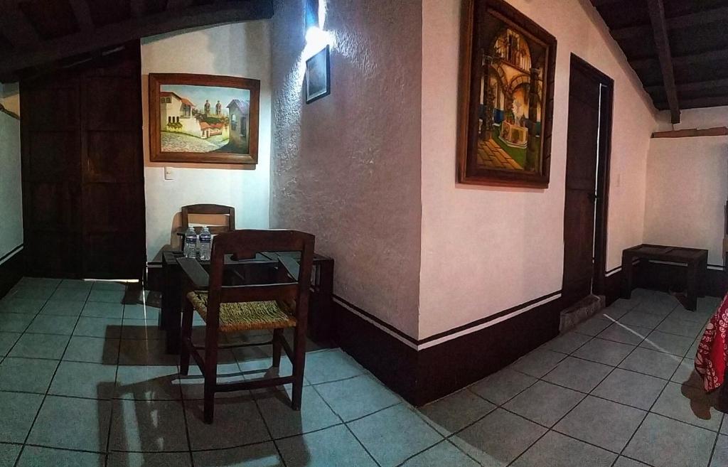 Posezení v ubytování La Casona De La Esmeralda