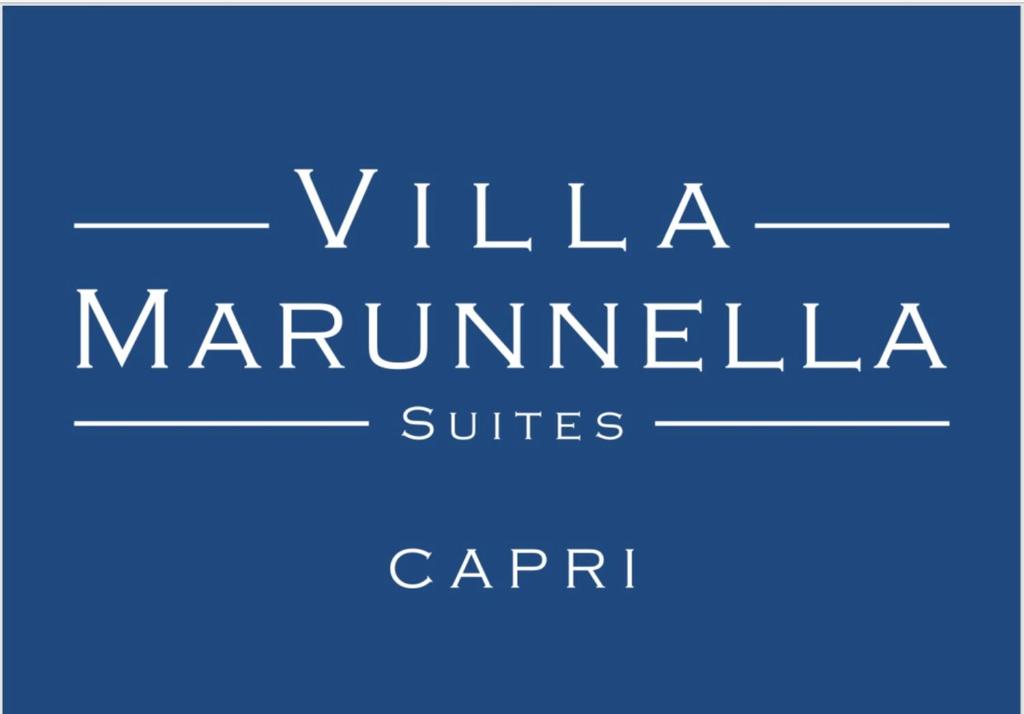 un signo que lee villema marinemelia superficies y capro en Marunnella Suites, en Capri