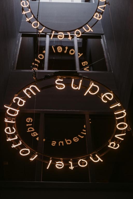 صورة لـ Supernova Hotel في روتردام
