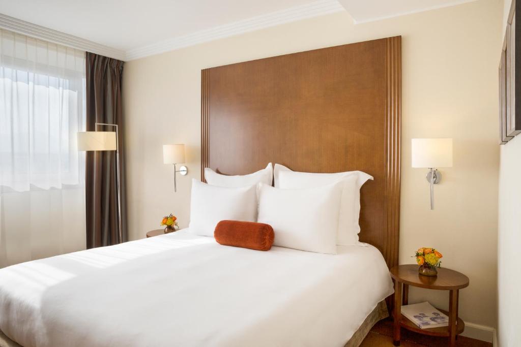 Warwick Geneva - Resim 22