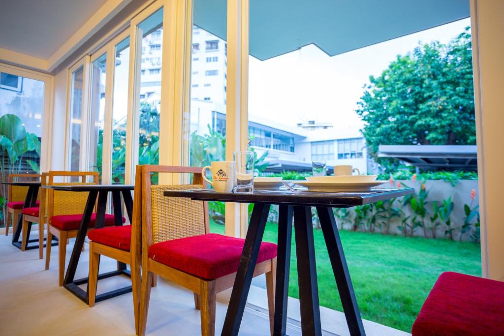 The Signature Hotel @ Thapae - Resim 35