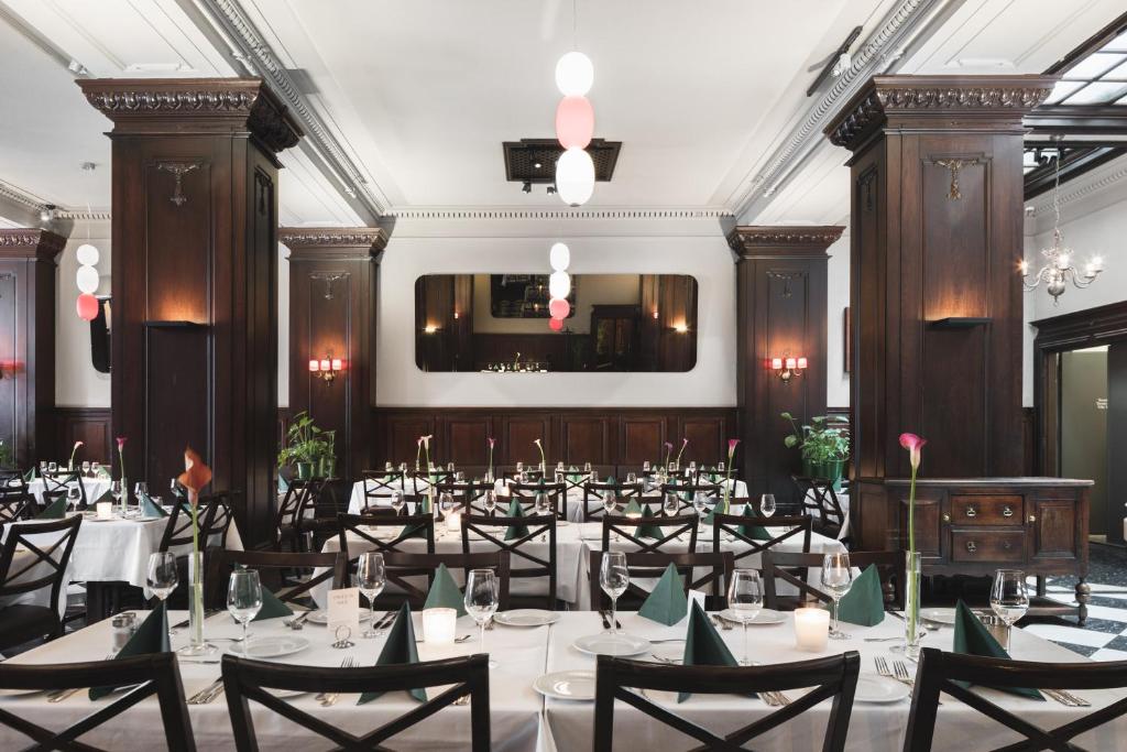 Restaurace v ubytování Grand Hotel Terminus