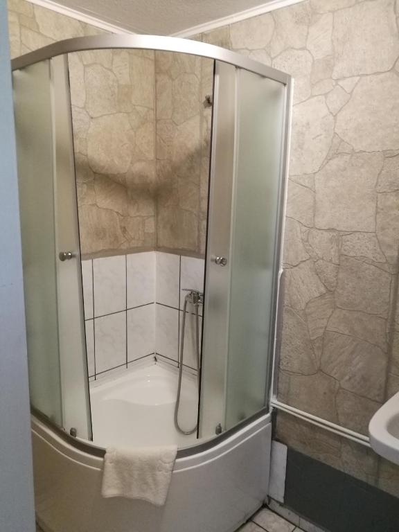 Koupelna v ubytování Hotel Dona