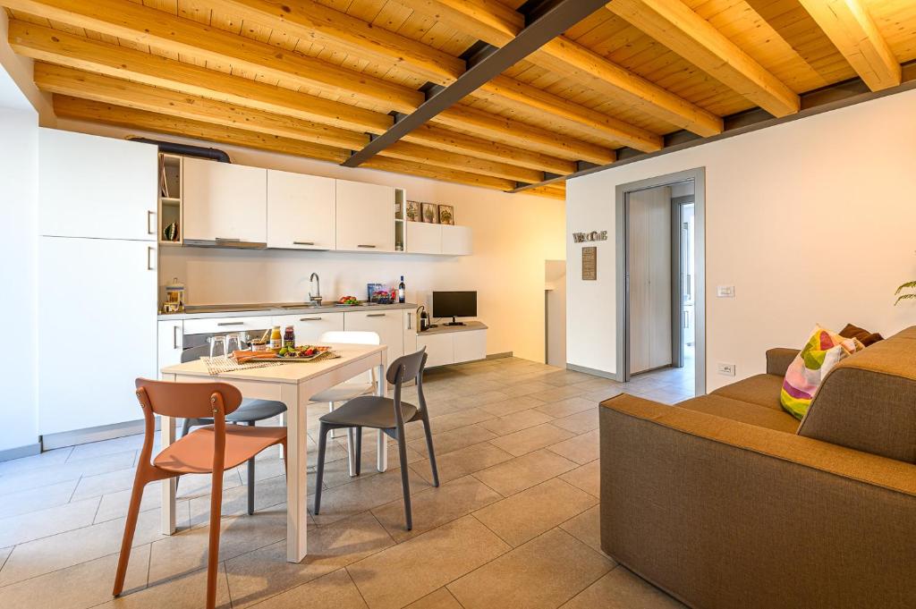 Old Town Apartments - 11