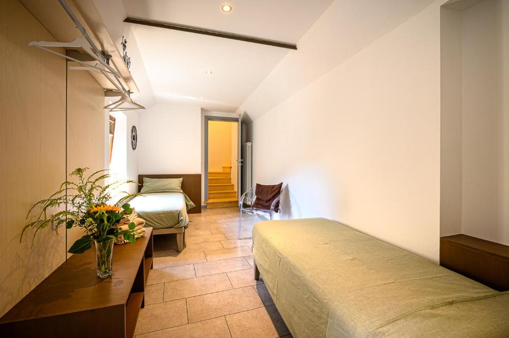 Old Town Apartments - 8