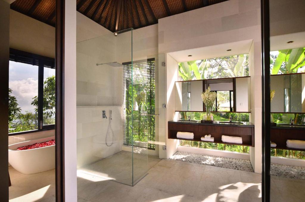 Alta Vista Mountain Villa Bali - Five-Bedroom Villa