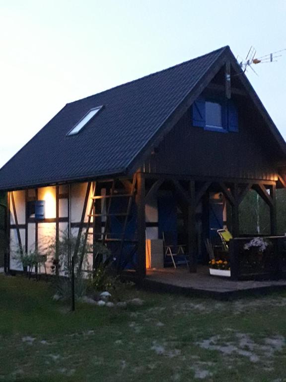 Budova, v ktorej sa dovolenkový dom nachádza