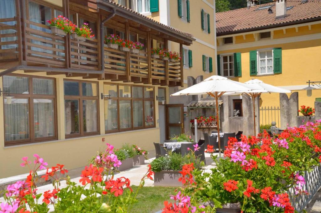 Budova, v ktorej sa hotel nachádza