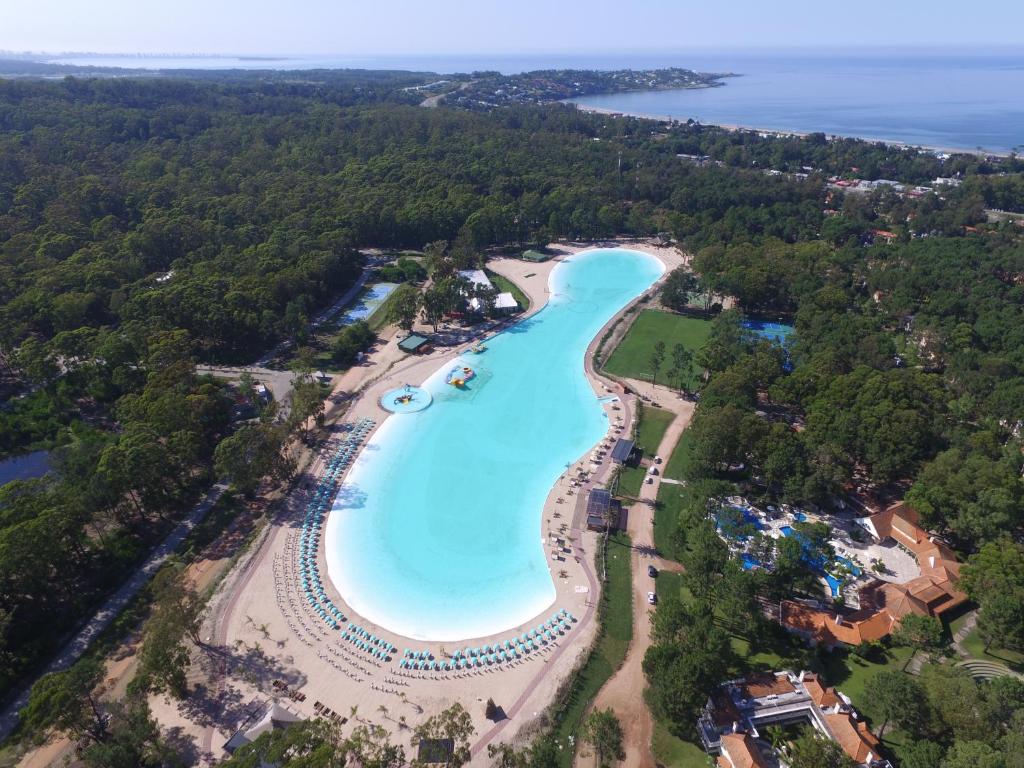 an aerial view of the beach at the resort at SOLANAS GARDENS VIEW SPA & RESORT in Punta del Este