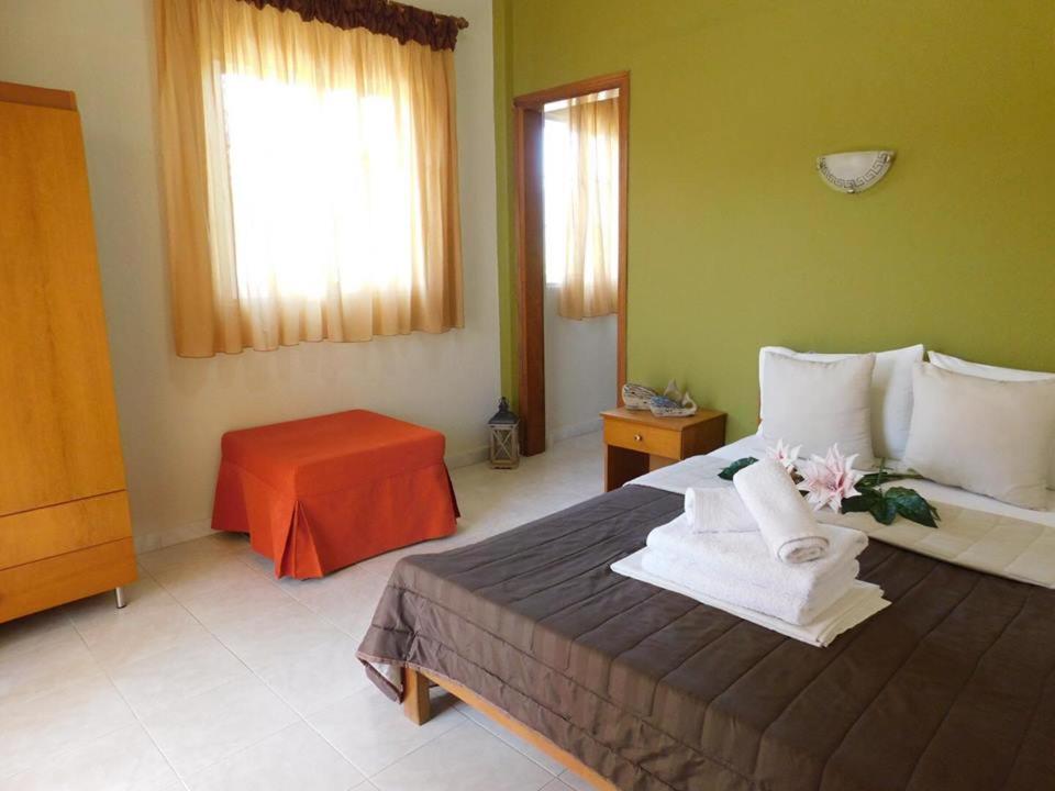 Postel nebo postele na pokoji v ubytování Hotel Barracuda
