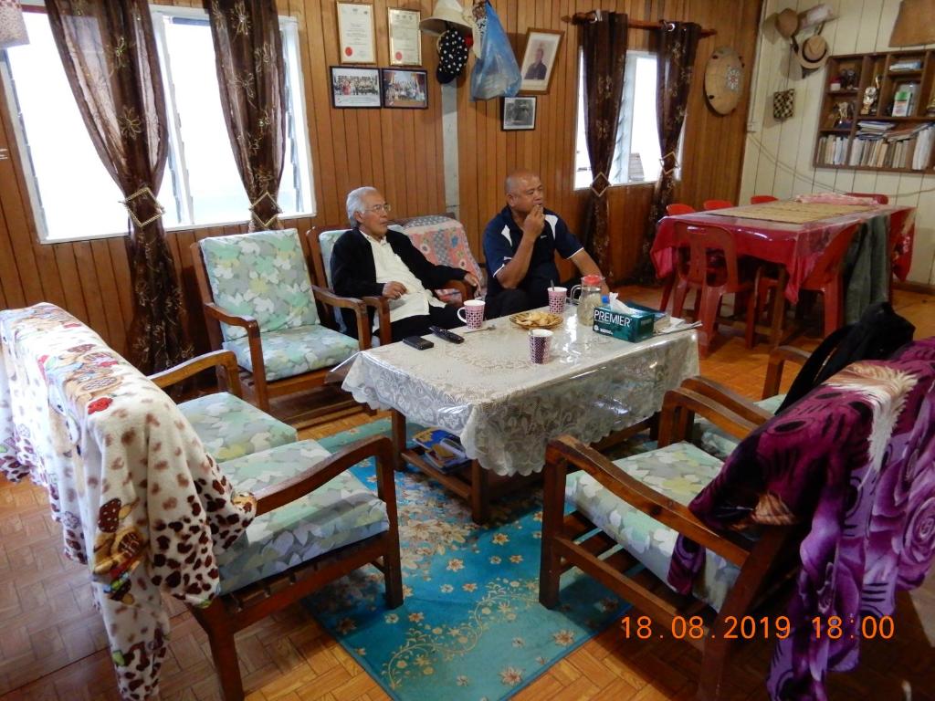Posezení v ubytování Bulan And Daud Homestay